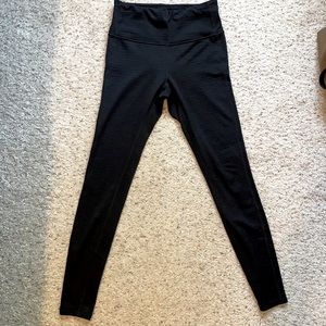 Athleta women’s leggings in black, size XS!